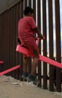 Messico, i muri non fermano i bambini